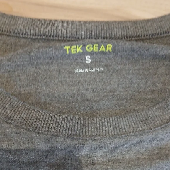 Tek Gear Charcoal Crewneck Sweater - Picture 2 of 4